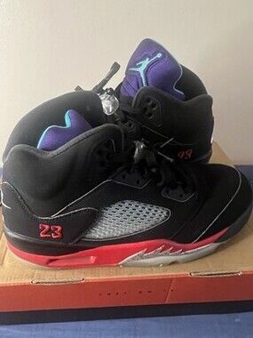2020 Nike Air Jordan Retro 5 "Top 3" Black/Fire Red/Grape Size 9